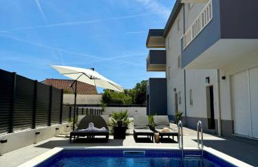 VILLA OCEAN BREEZE with pool - Foto 55