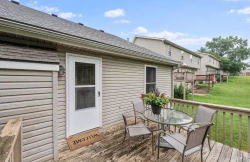 Beautiful Townhome, 11 minutes to Downtown, KCMO. - Foto 33