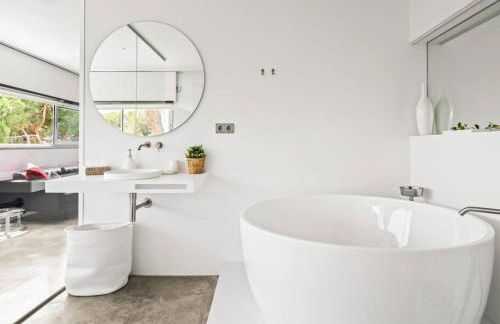 Design villa sea views and lap pool - Foto 45