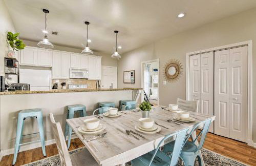 Pool, Marina and More! Family Home in Terramar Beach - Foto 7