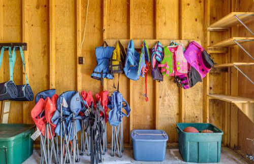 2 Blocks to Boat Ramp Higgins Lake House with Grill - Foto 25