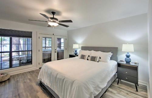 Luxe Lakehouse with Sunset Views on Lake Palestine! - Foto 15