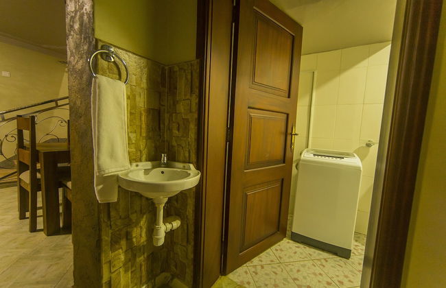 Victoria Breeze Hotel Apartment - Photo 24