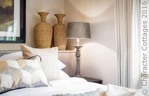 Honeysuckle Cottage Middle Tysoe - Photo 16