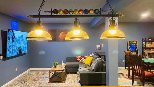 Family retreat, Closest Rental House to POOL & BEACH, Hot tub, Game Room - Foto 1, Game Room