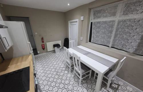 4 Bedrooms, 8 min to Manchester City! - Foto 28