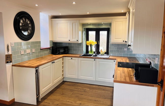 Detached 3 Bed Cottage, Mountain Views- Pets, Wifi - Foto 7