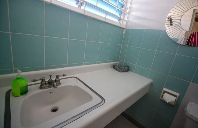 Yellow Canary Beach Villa - Photo 25