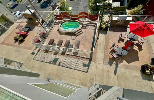 Downtown Condo with Mountain Views - Foto 12