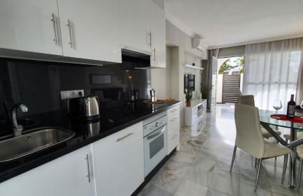 Nice Duplex Home, Marbella, See View, Hotel Resort - Photo 6