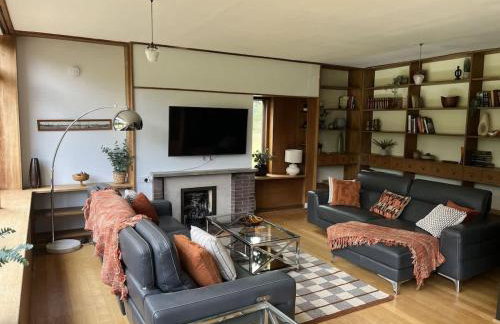 Spacious and stylish with games room, huge garden, peaceful surroundings - Foto 8