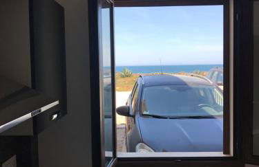 Sunshine Luxury Seafront House - s'arena scoada - Foto 33