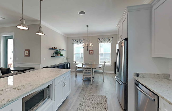 Sunshine Vacation Home - Foto 10