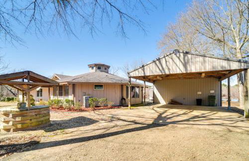 Fire Pit, Views Lakefront Toledo Bend Retreat! - Foto 30