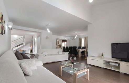 Casa Filipana for 8 people near Pula with private pool, sport activities & kids playground - Foto 3