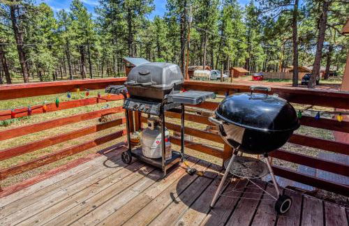 Gorgeous Historic 3 BR Log Cabin w Forest Views 20 Minutes from Flagstaff Now with Wi-Fi - Foto 9