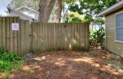 Charming Historic 2-story Carriage House located in Downtown Lakeland walking distance from FSC! - Foto 18
