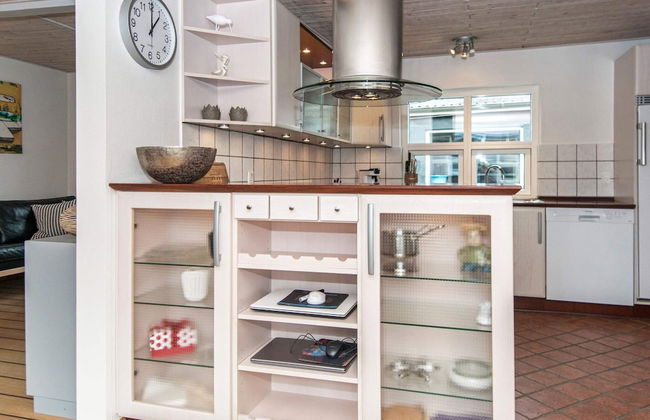 4 Person Holiday Home in Grenaa - Photo 21