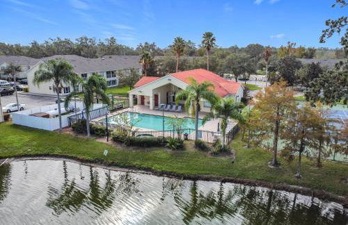 The Galactic Getaway, 3Bed, 2Bath Apartment, Free Parking, Heated Pool - Foto 10