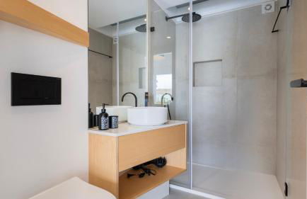 Blue Sky Villa by LovelyStay - Foto 46