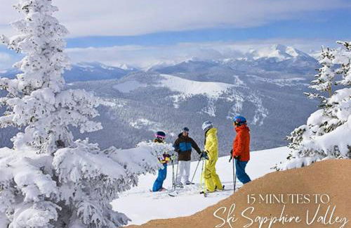 Riverfront Retreat: Sauna, Private Forest, 6 Falls - Foto 24