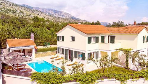 VILLA STOZAK, private heated pool, cinema room and sauna, 7 km from beach - Foto 2