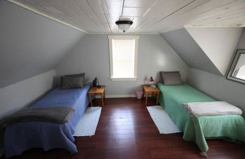 Little House by the Brook - Foto 12