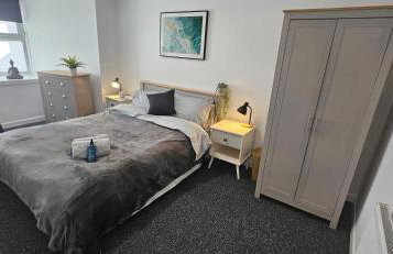 Modern, Spacious, Central 2-Bed Plymouth Apartment - Foto 12