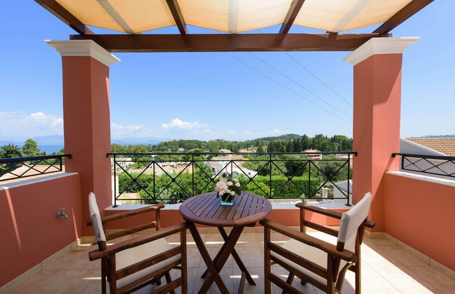 Luxury Villa Lemonia With Private Pool - Photo 16