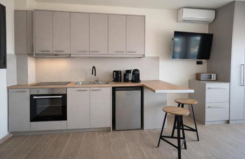 3L Apartment and Studio - Photo 5