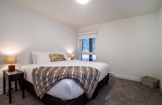 Magog Condo by Revelstoke Vacations - Photo 3