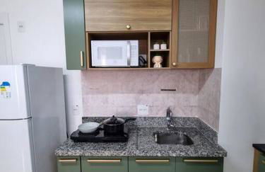 Ap10 Prático, confortável com wifi, piscina, rooftoop e academia em frente ao Metrô - Photo 41