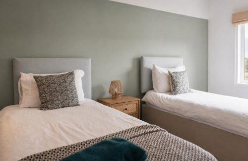 2BR House Free Parking Easy City Access - Foto 2