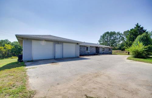 5 Mi to Dtwn Waynesville 4-Acre Group Getaway! - Foto 40