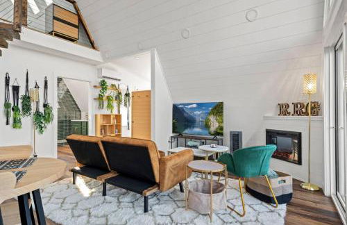 Hot-Tub Sauna Cold Plunge - Evergreen Escape - Foto 6