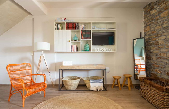 Anemoessa Luxury Villas - Photo 5