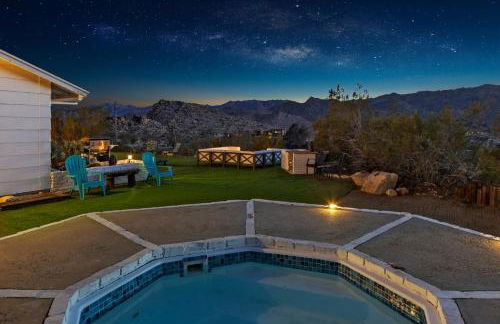 Neon Moon An Elevated Experience w Pool and Spa - Foto 34