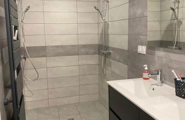 chambre privée avec SDB - Foto 4