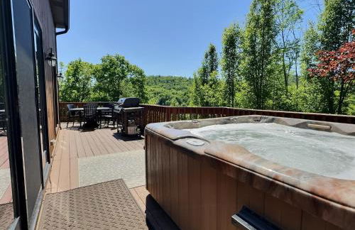 The Ridge Chalet in Ellicottville Hot Tub & Sauna - Foto 45