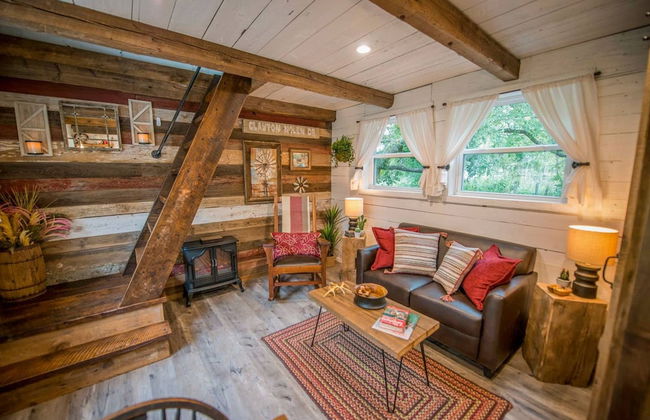 Cozy Cabin Little Red Hen 12 min to Magnolia - Foto 17