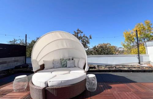 Rice Village Retreat - Rooftop deck - Sleeps 12 - Foto 49