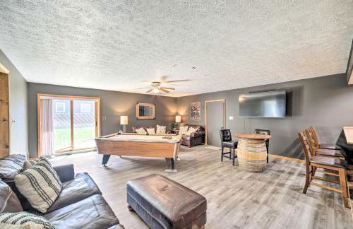 Spacious Getaway with Heated Private Pool! - Foto 11