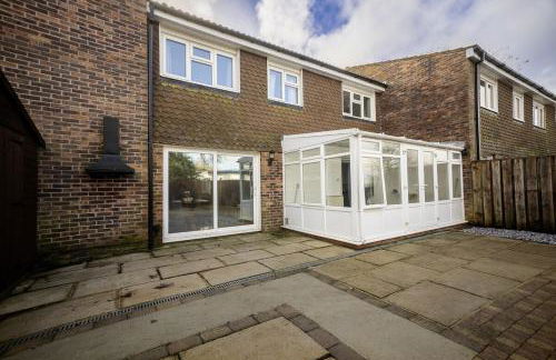 Stylish 3-Bed Home with Garden, Pet Friendly - Foto 5