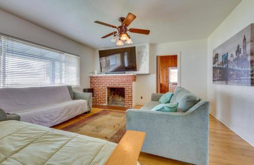 Hot Tub, Patio & Outdoor Games at Visalia Home - Foto 6