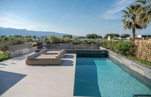 Fivi Villa, with Heated Pool & SeaViews, By ThinkVilla - Photo 10