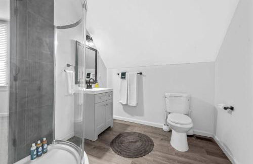 Classic 7BR CWE Home 3rd Floor Suite ABODEbucks - Foto 46