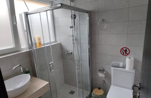 PETMEZA APARTMENT 2 Aigio City F - Photo 18