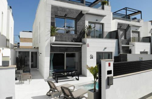 Casa Mariposa, 3 bedroom villa in Benijofar - Foto 1