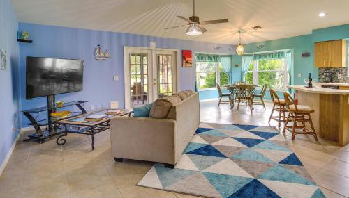 Pet-Friendly Sebastian Home with Porch and Lake View! - Foto 1