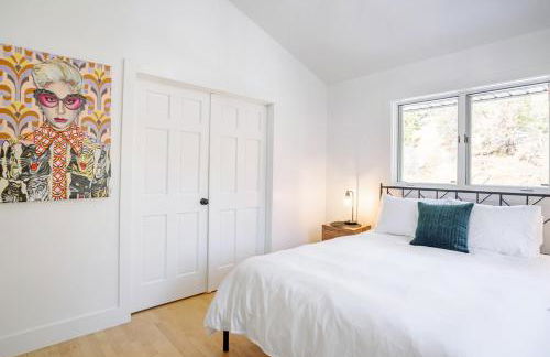 Boulder Luxury Getaway 7 acres River & Pond - Photo 15